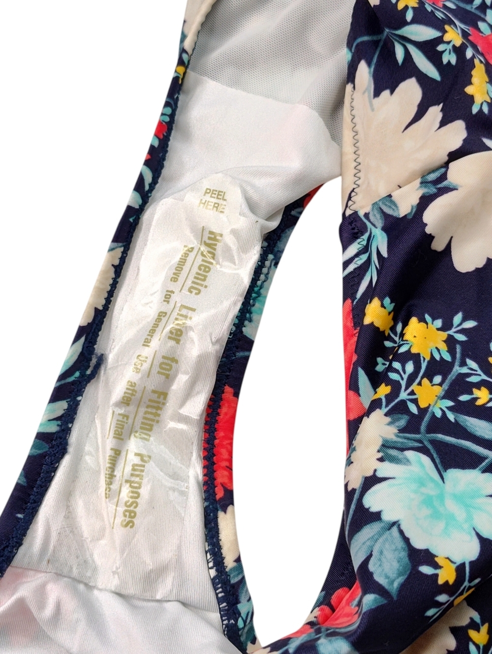 Old Navy Floral One-Piece Swimsuit – Size 2X (New Never Worn) - Picture 8 of 11